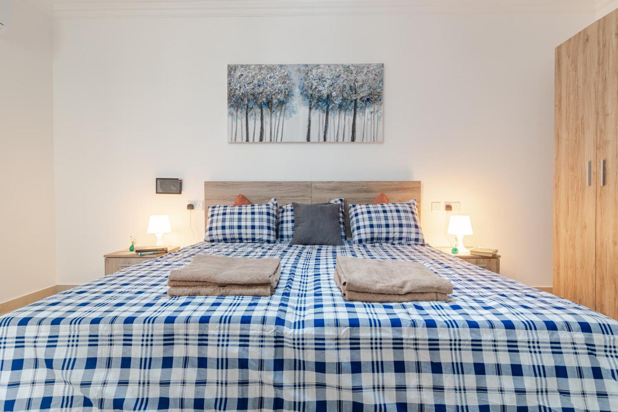 Spacious Brand New Apartment 3 Bdr 2Bth Bugibba Сент-Полс-Бей Экстерьер фото